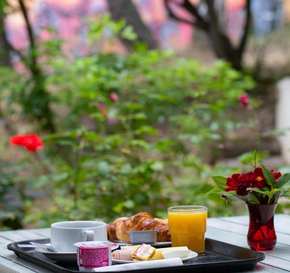 Hotel Cis Paris Kellermann Ngoại thất bức ảnh